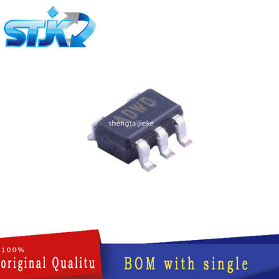 MC100EPT21DR2G SOP8 Electronic Component Ic Original Surface Mount Type Distributor
