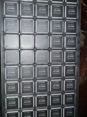 XC6SLX9-3CSG225I Original Genuine Field Programmable Gate Array 160 I/O 589824 9152 225-LFBGA